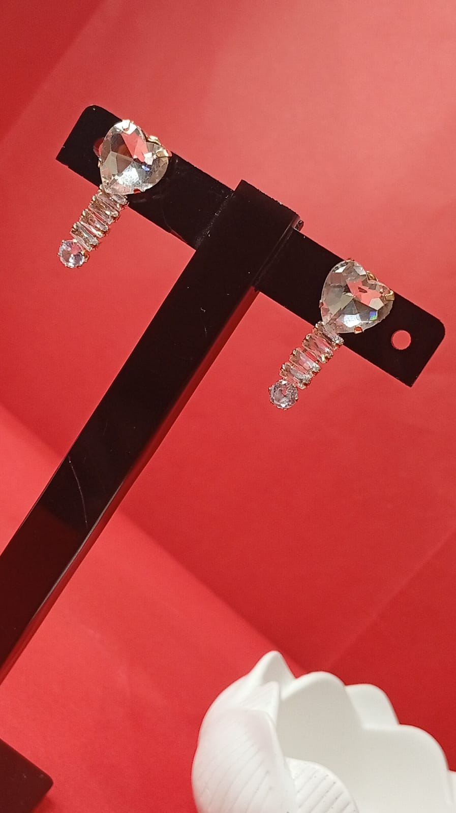 Luxury Emerald Green Crystal Halo Stud Earrings – Round Cubic Zirconia Statement Tops for Women – Elegant Daily Wear & Evening Jewelry – Handcrafted Fashion Accessories