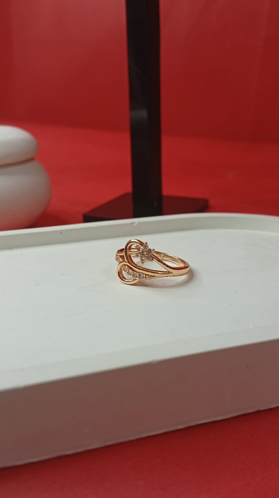 Royal Emerald Green Halo Statement Ring – Adjustable Gold-Plated Cushion Cut Ring with Crystal Pavé – Elegant Daily & Evening Fashion Jewelry for Women