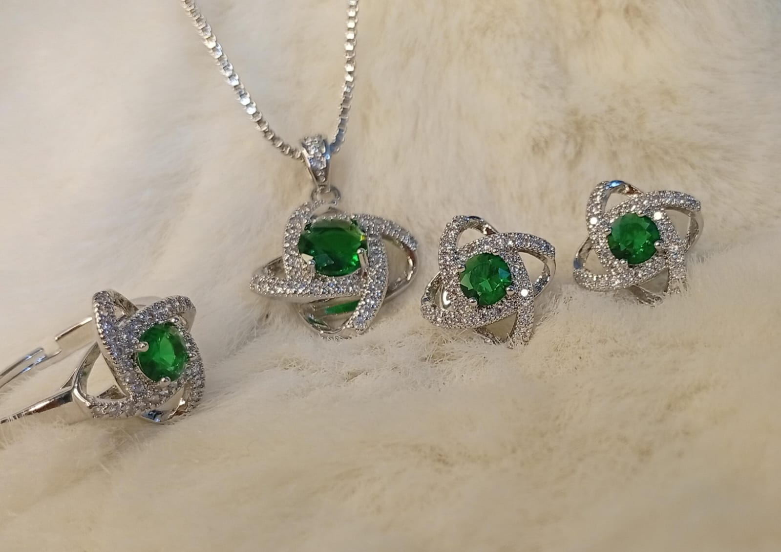 Silver Finish Necklace, Earrings & Ring Set