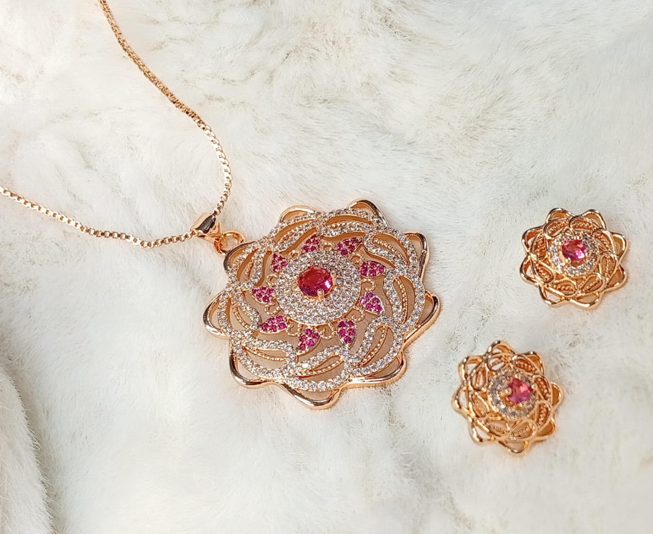 Rose Gold Jewellery Set