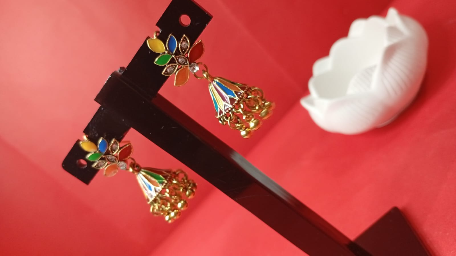 Traditional Gold-Plated Jhumka Earrings | Ethnic Floral Motif Bell-Shaped Jimikki | Classic Indian Wedding & Festive Jewelry for Women