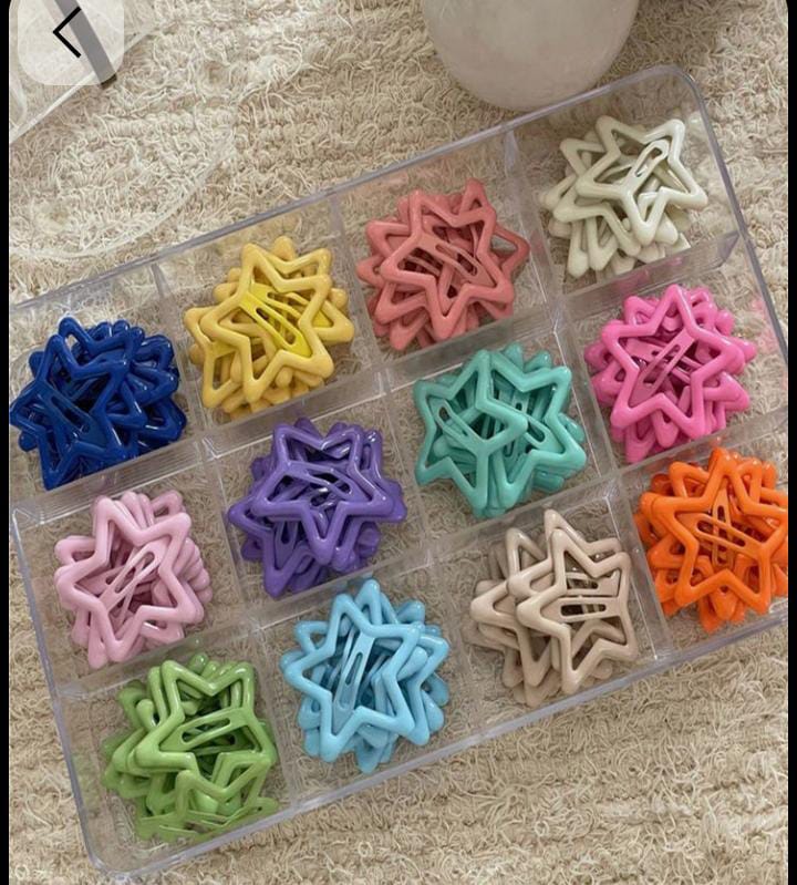 Star Pins for Girls -Korean Style Hair Clips, Trendy and Charming 4-Piece Star Pins for Girls - Korean Style Hair Clips, Trendy and Charming