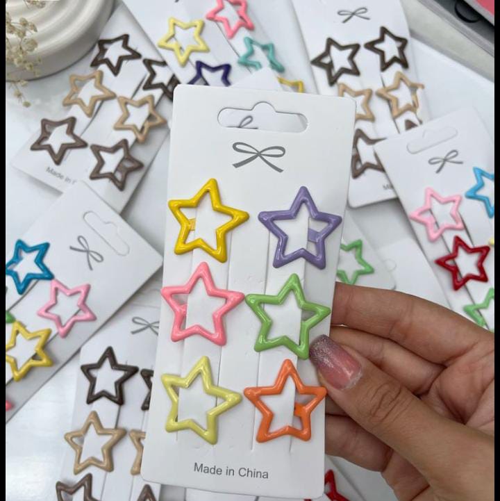 Star Pins for Girls -Korean Style Hair Clips, Trendy and Charming 4-Piece Star Pins for Girls - Korean Style Hair Clips, Trendy and Charming