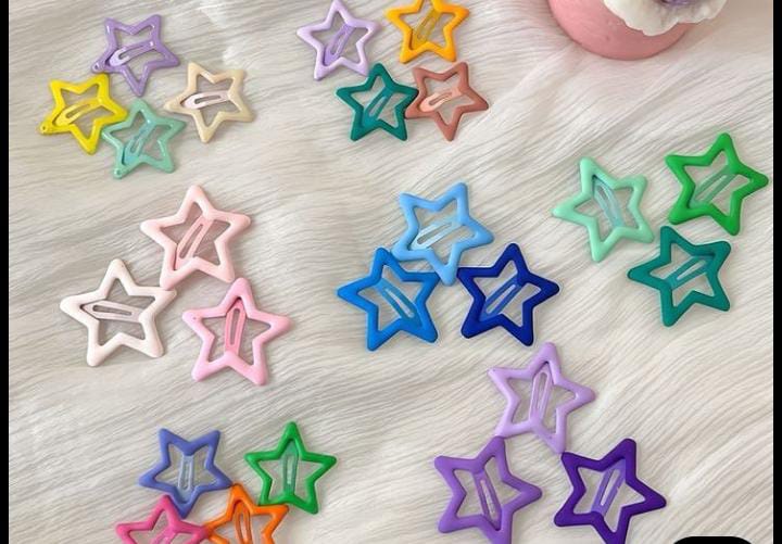 Star Pins for Girls -Korean Style Hair Clips, Trendy and Charming 4-Piece Star Pins for Girls - Korean Style Hair Clips, Trendy and Charming